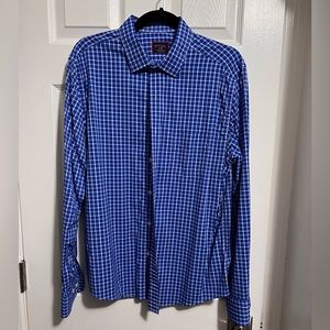 Untuckit Men’s button downs Large Slim fit